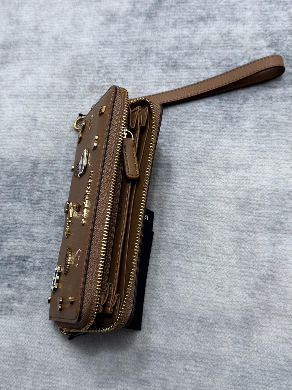 Cartera Wristlet Karl Lagerfeld Charm