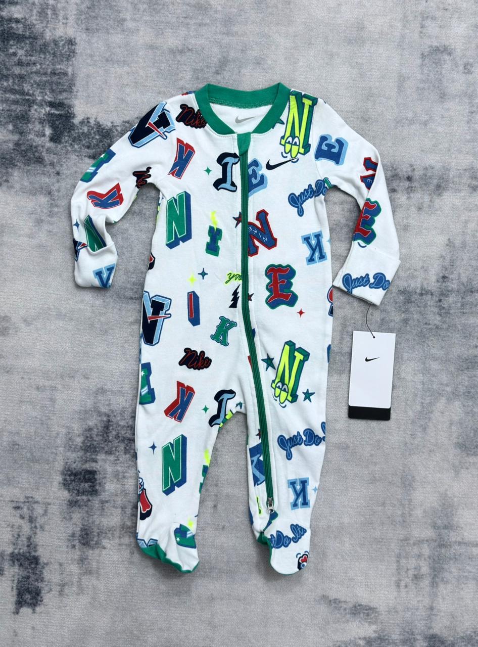 Pañalero Nike