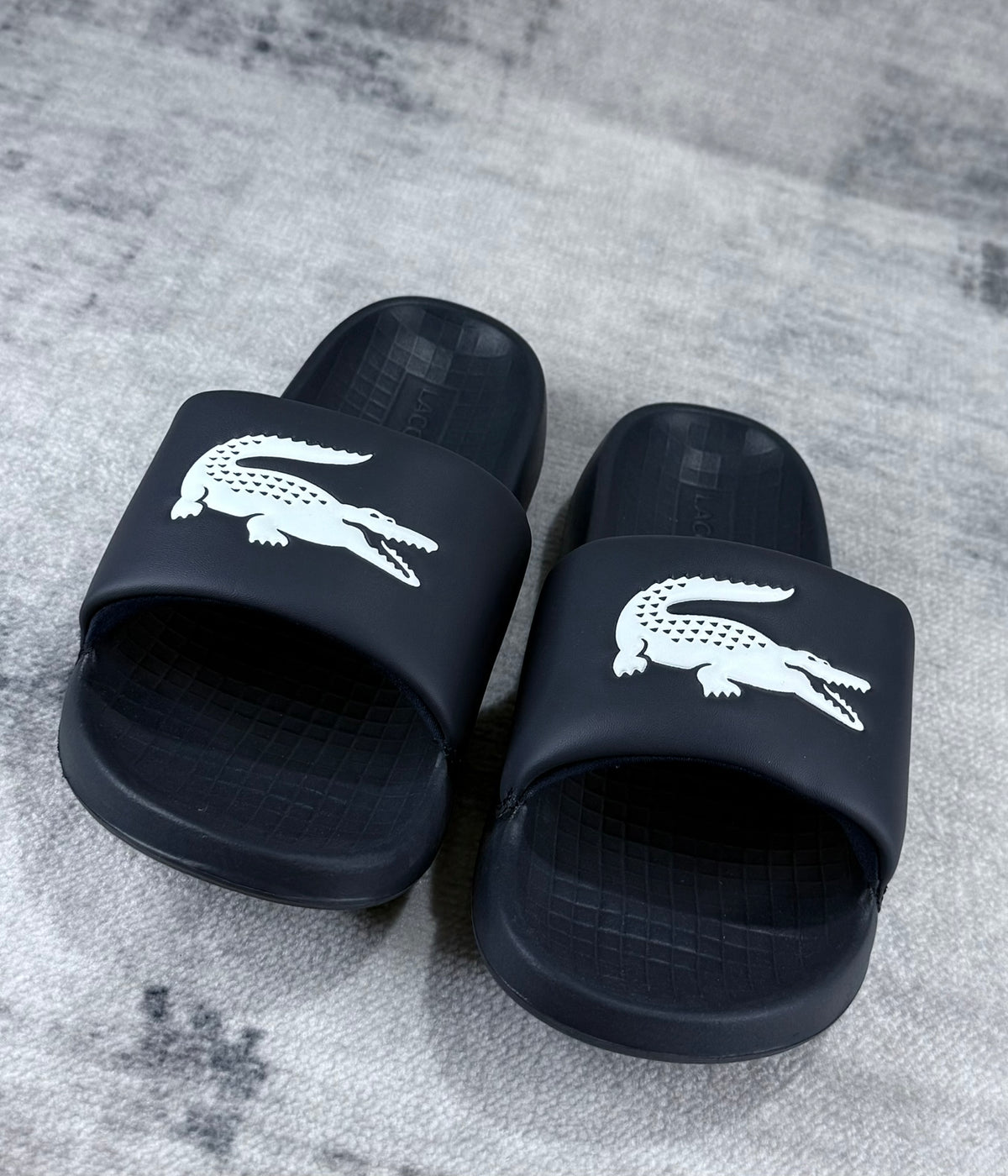 Sandalias Lacoste