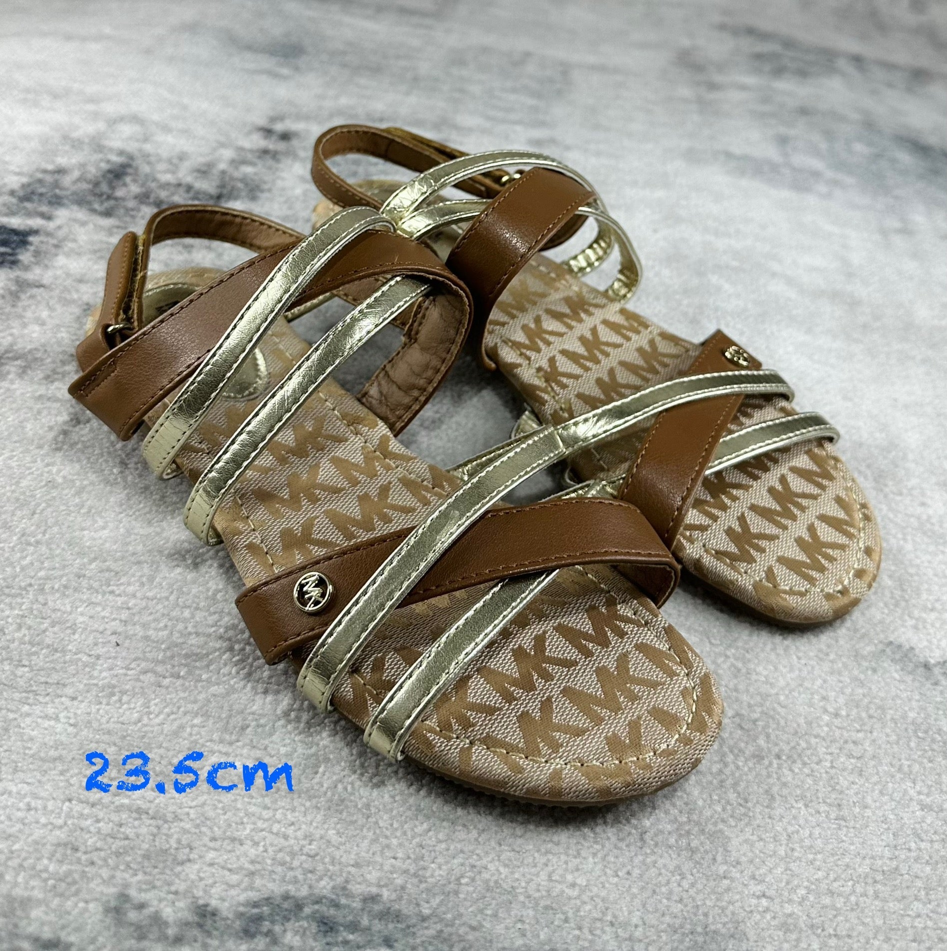 Sandalias Guess